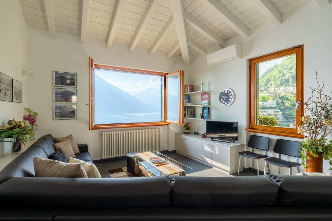 Apartment in Argegno, Lombardy, Italy 5 - 17850325