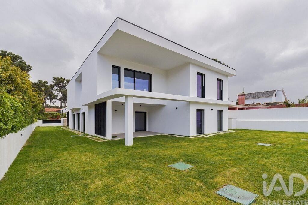 Townhouse in Corroios, Setubal, Portugal 2 - 17653247