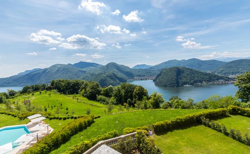 Apartamento en Collina d'Oro, Cantón del Tesino, Suiza 1