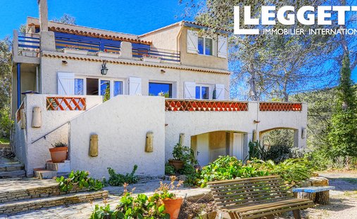 Villa in Belcodene, Provence-Alpes-Côte d'Azur, France 1