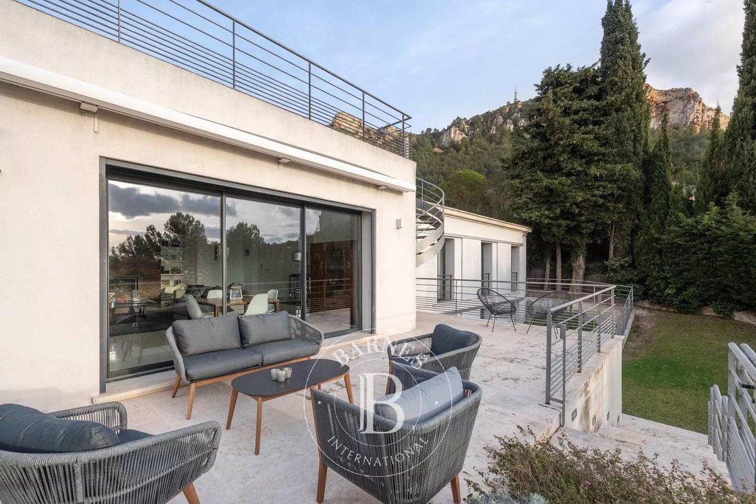 Villa in Cassis, Provence-Alpes-Côte d'Azur, France 3 - 12488847