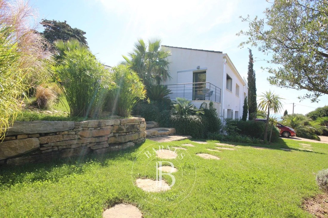 Villa in Cassis, Provence-Alpes-Côte d'Azur, France 4 - 12488847