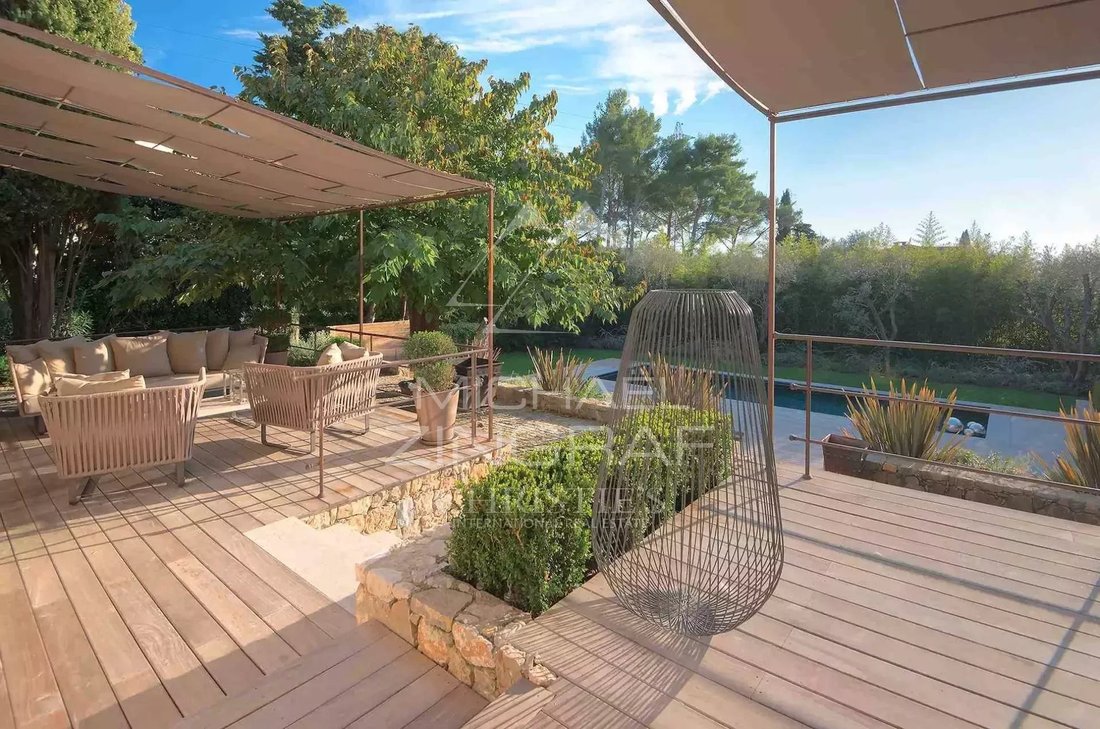 Country House in Mougins, Provence-Alpes-Côte d'Azur, France 3 - 16930408