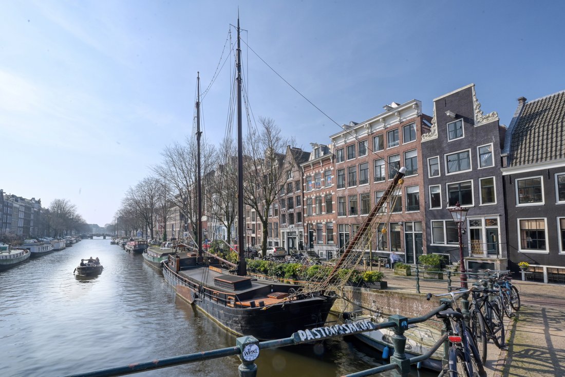 Amsterdam, North Holland, Netherlands 1 - 17850855