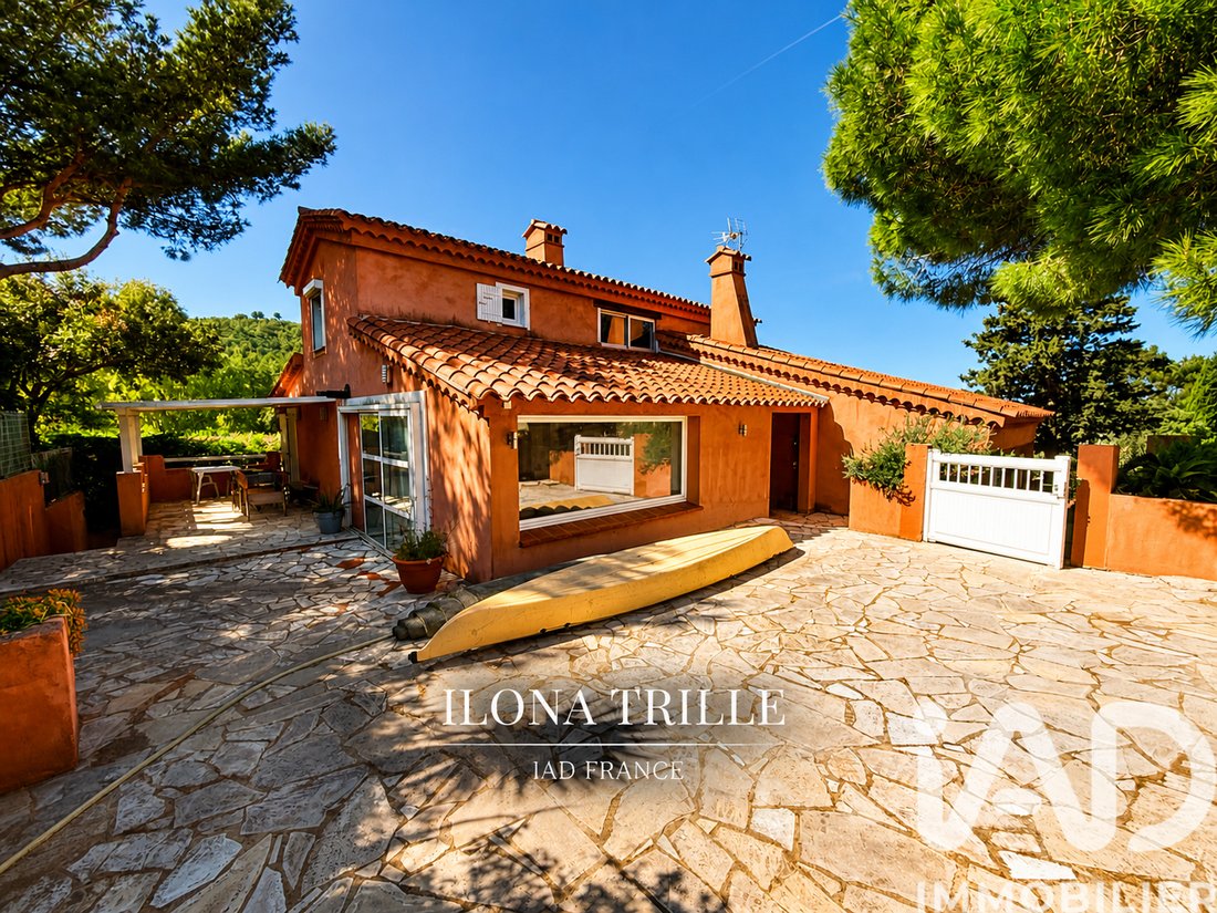 House in Coste Chaude-Mauveou, La Seyne-sur-Mer, France 1 - 17446195