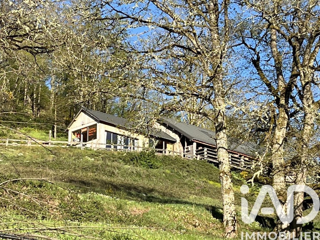 House in Singles, Auvergne-Rhône-Alpes, France 2 - 17851914