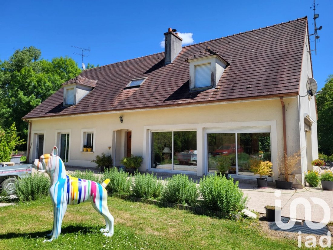 House in Montigny-Lencoup, Ile-de-France, France 1 - 17852461