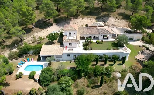 House in Rognes, Provence-Alpes-Côte d'Azur, France 1