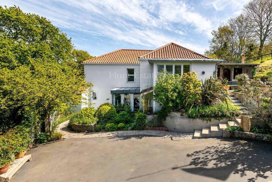 House in Jersey, St Lawrence, Jersey 2 - 17850635