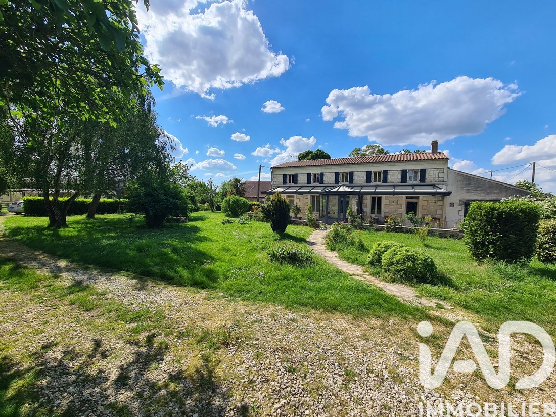 House in Plassay, Nouvelle-Aquitaine, France 3 - 17768225