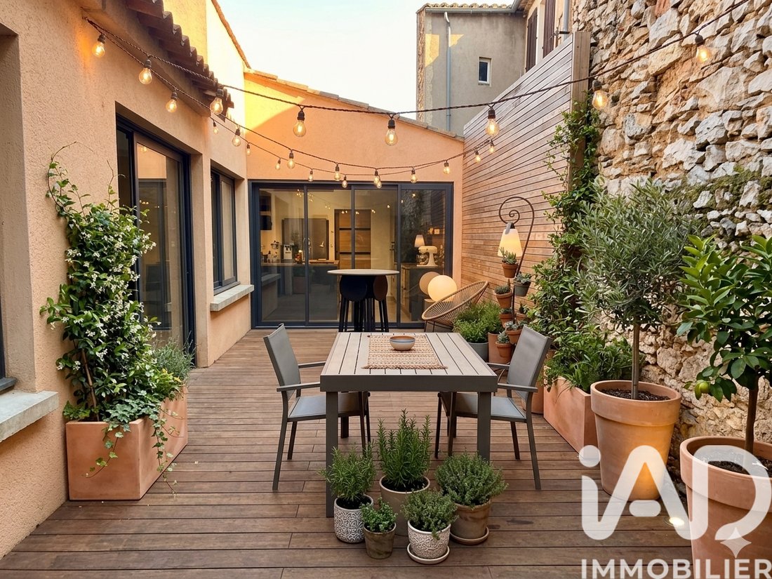 Apartment in Esplanade, Nimes, France 1 - 15821638