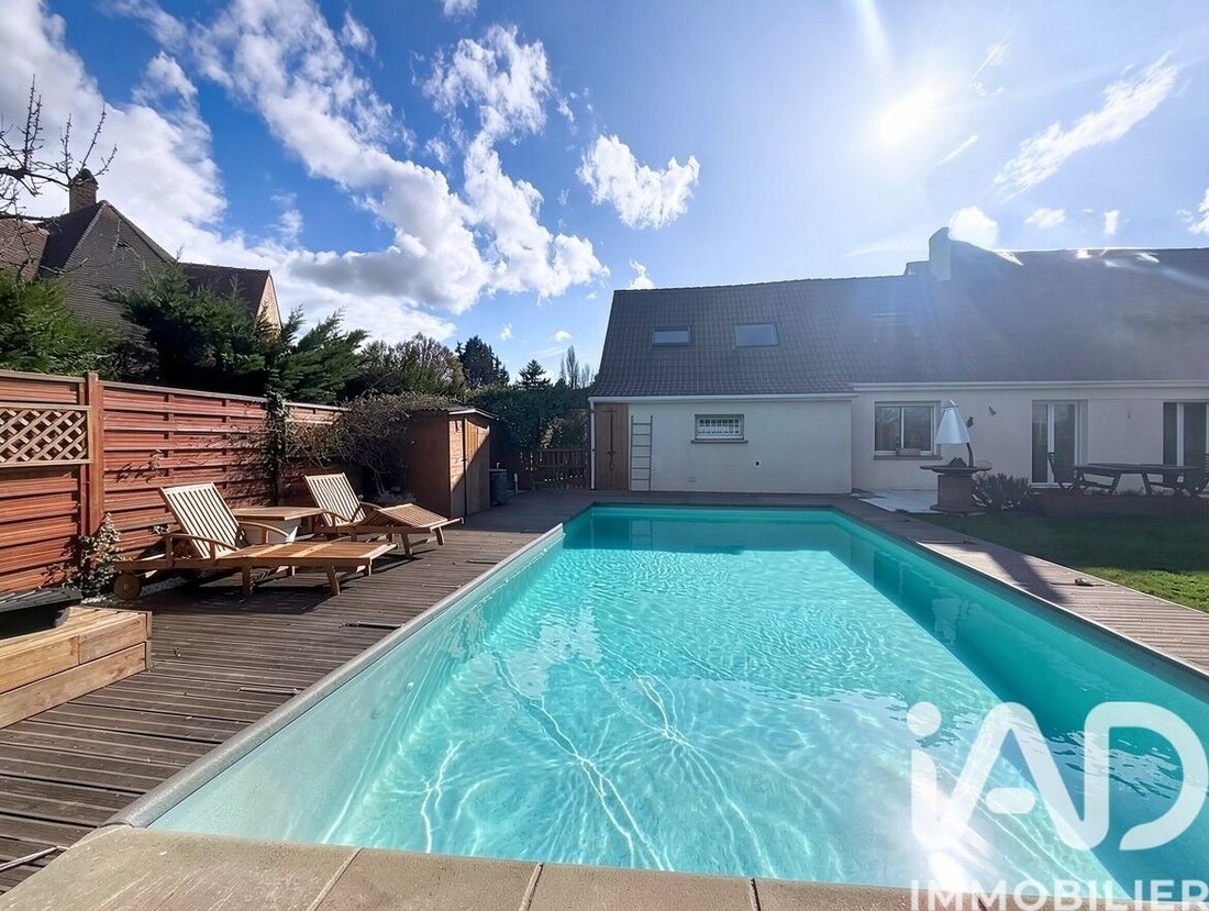 House in Santeny, Ile-de-France, France 1 - 17398812