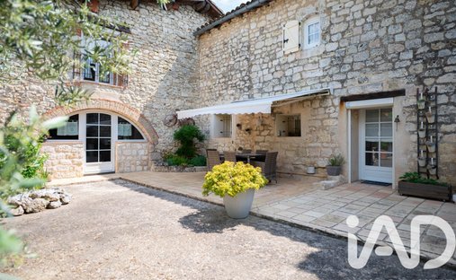House in Cahuzac-sur-Vere, Occitania, France 1