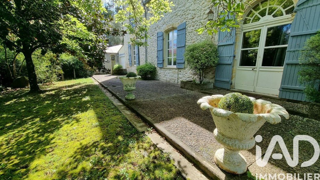 House in Sainte-Radegonde, Nouvelle-Aquitaine, France 4 - 17851786