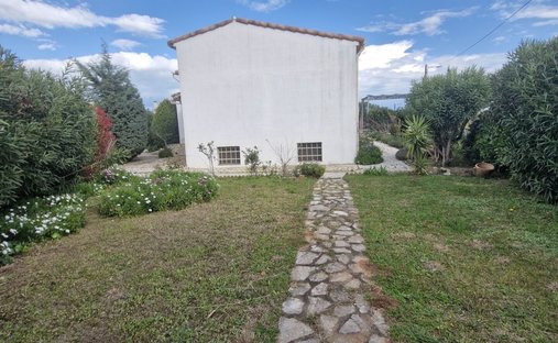 Casa en Periferia, Marseillan, Francia 1