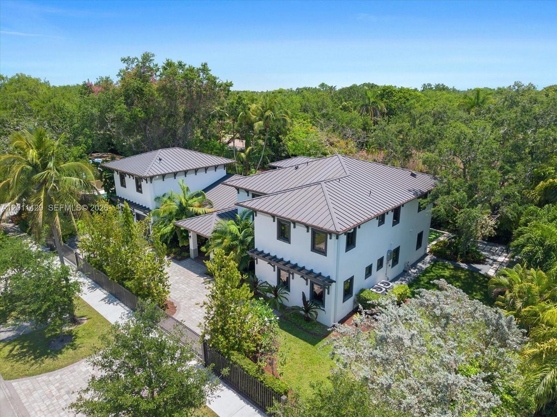 House in Coral Gables, Florida, United States 2 - 17850435