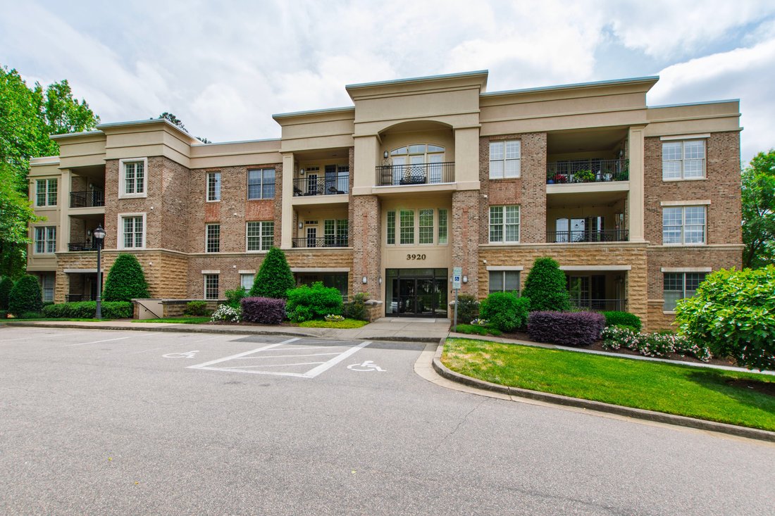 Condo in Raleigh, North Carolina, United States 1 - 17851076