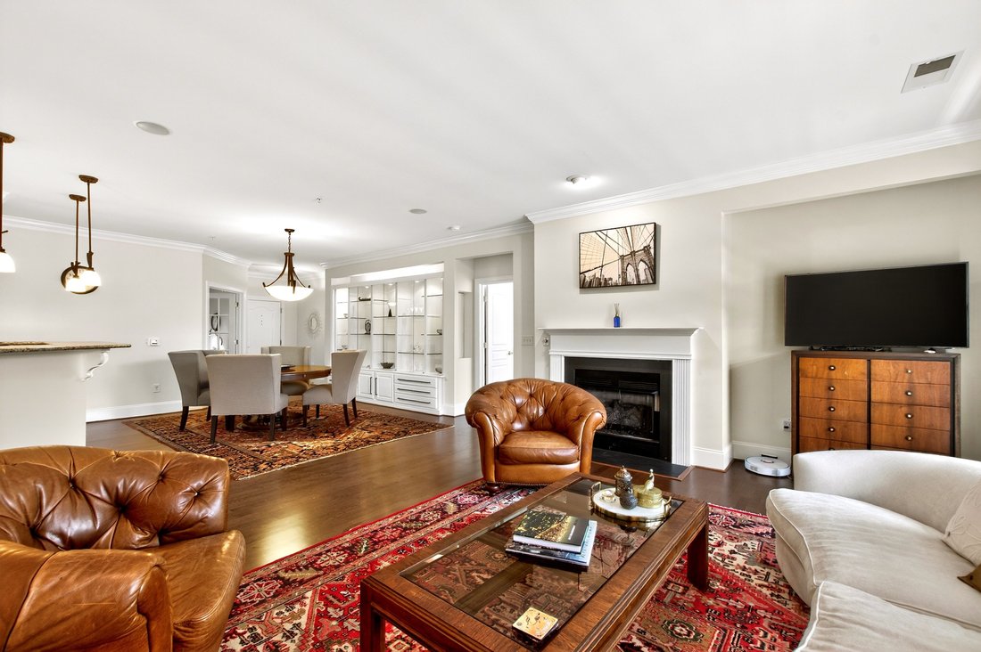 Condo in Raleigh, North Carolina, United States 4 - 17851076