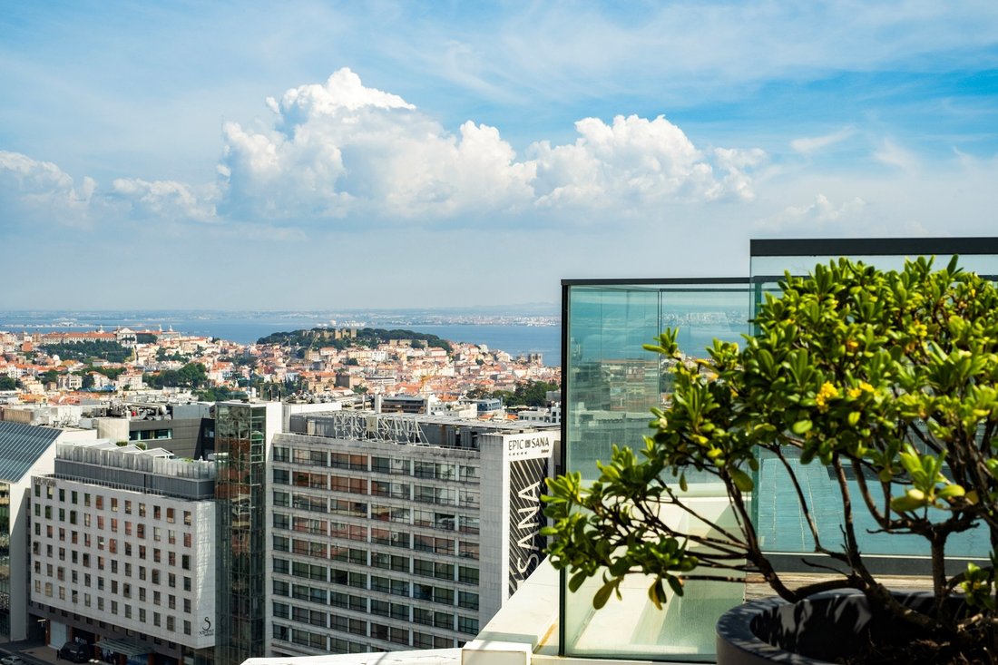 Apartment in Arroios, Lisbon, Portugal 3 - 17851256