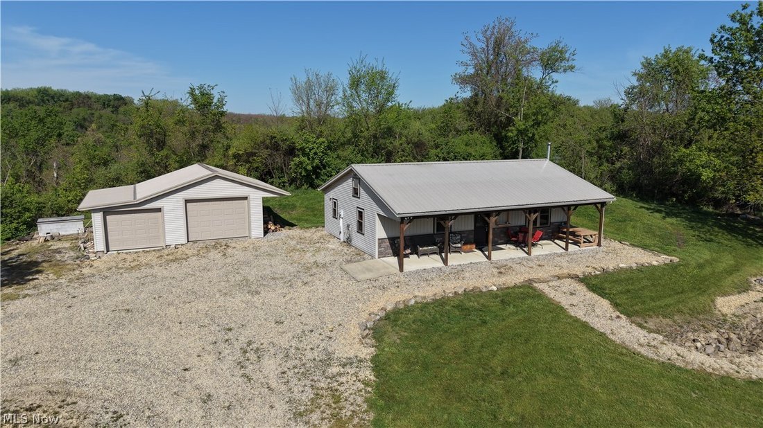 House in Barnesville, Ohio, United States 2 - 16916299