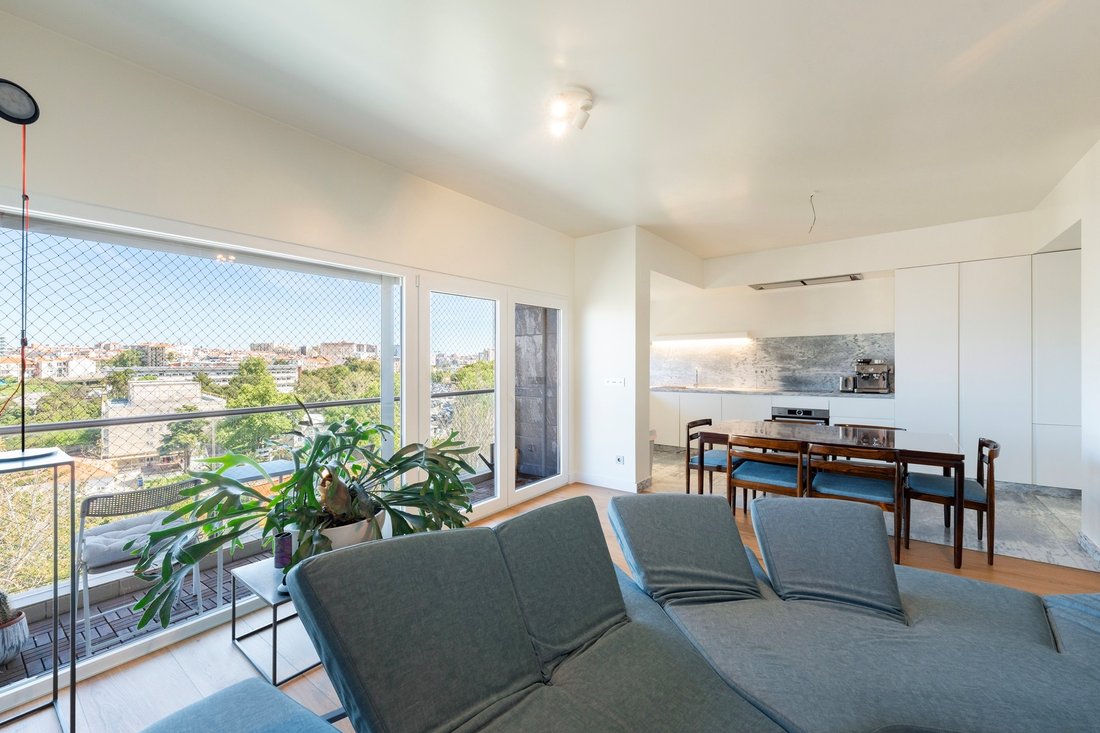 Apartment in Arroios, Lisbon, Portugal 2 - 17851255