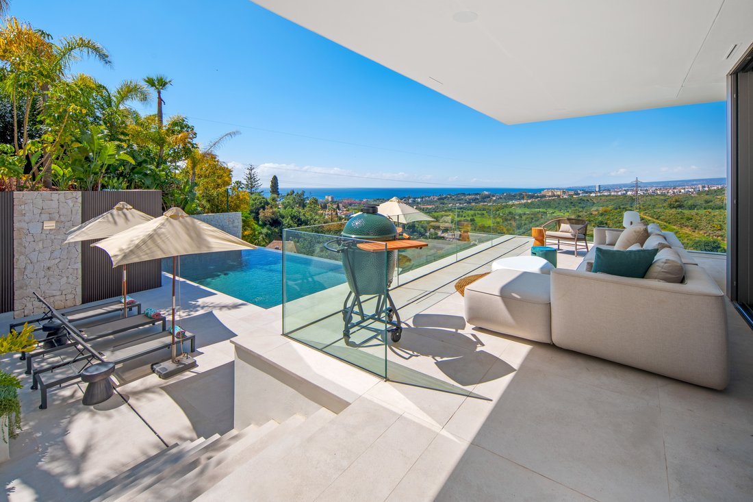 Villa in Marbella, Andalusia, Spain 1 - 17841262