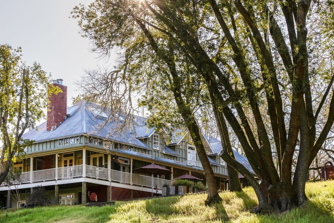 Glen Ellen, California, United States 3 - 17851249