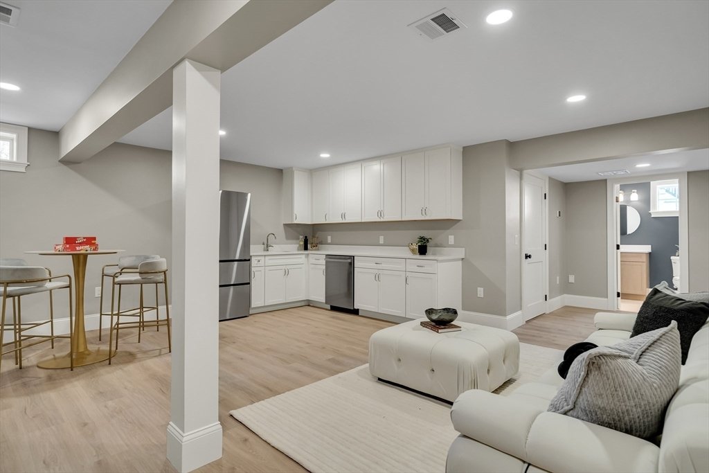 House in Lexington, Massachusetts, United States 3 - 17325600