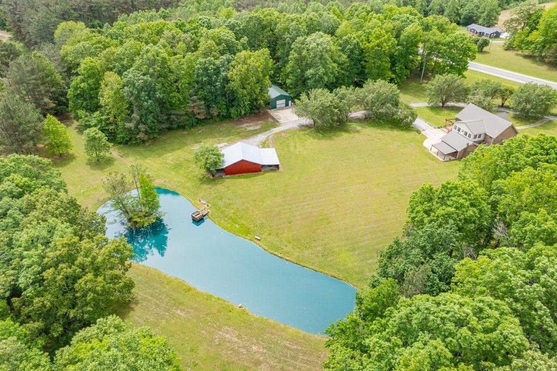 House in Santa Fe, Tennessee, United States 1 - 17850645