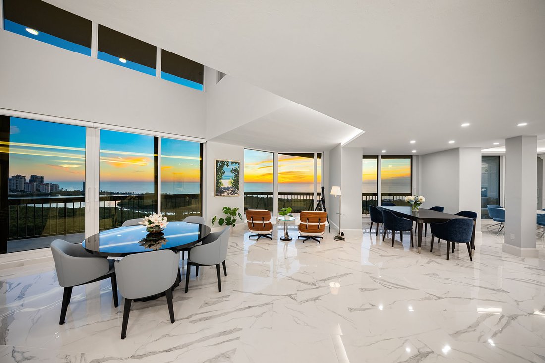 Condo in Naples, Florida, United States 2 - 17415364