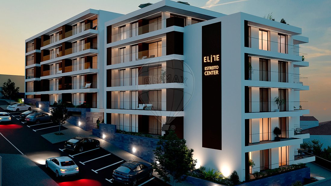 Appartamento a Estreito de Camara de Lobos, Madera, Portogallo 1 - 17850994