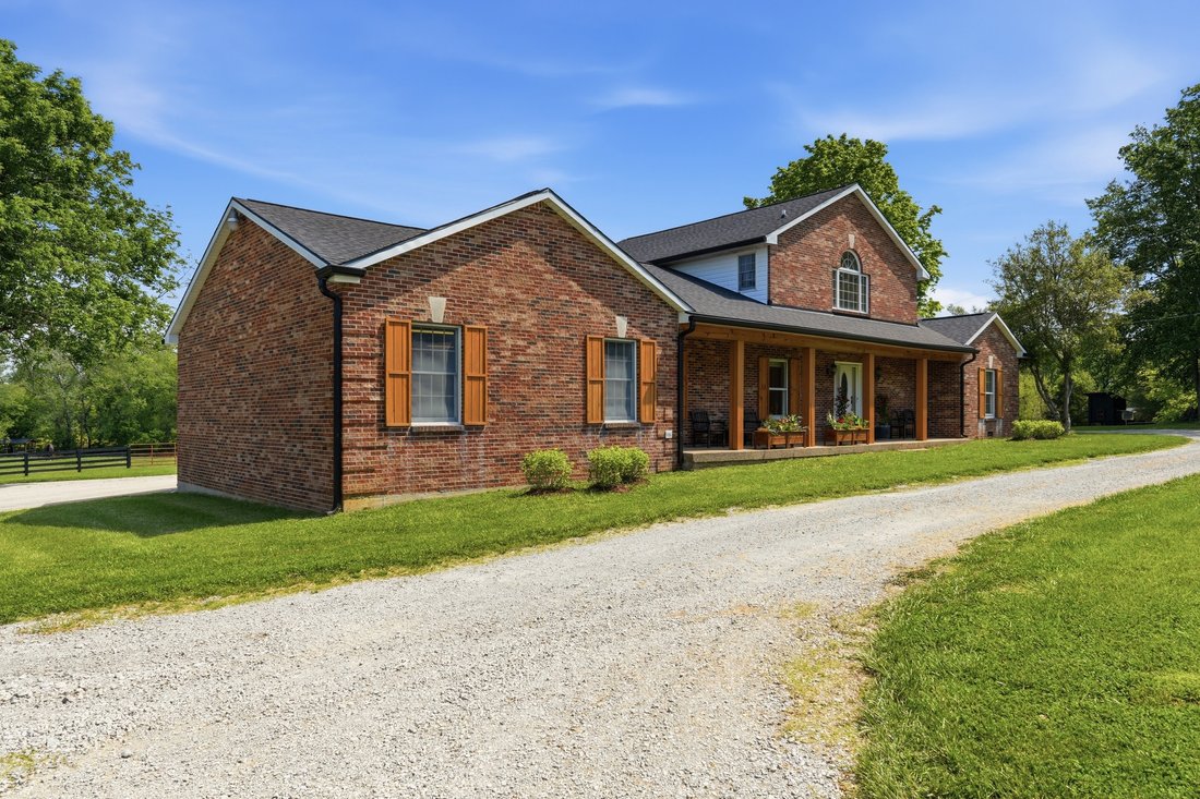 House in La Grange, Kentucky, United States 4 - 17851184
