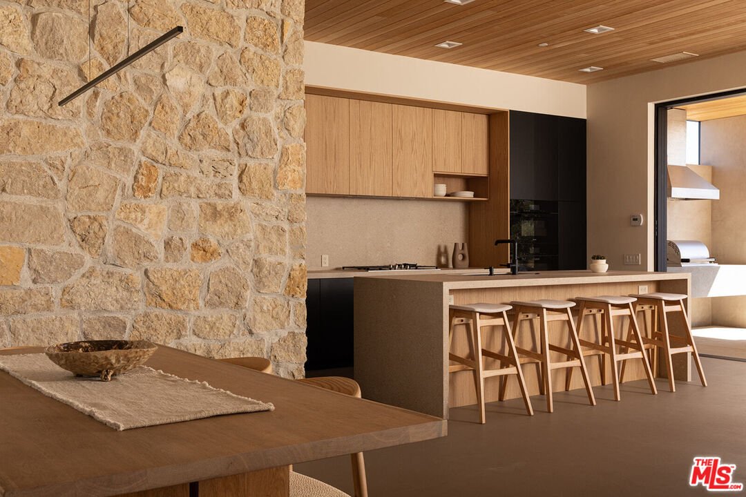 House in Yucca Valley, California, United States 4 - 17850633