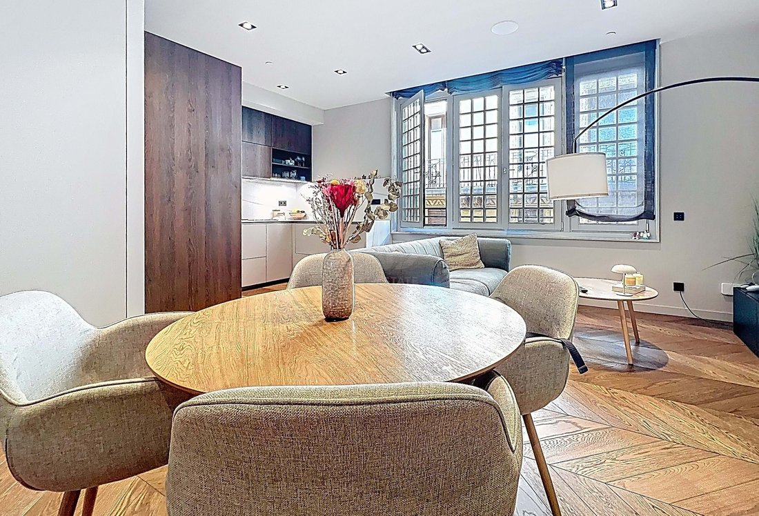 Apartment in Ciutat Vella, Barcelona, Spain 4 - 17850998