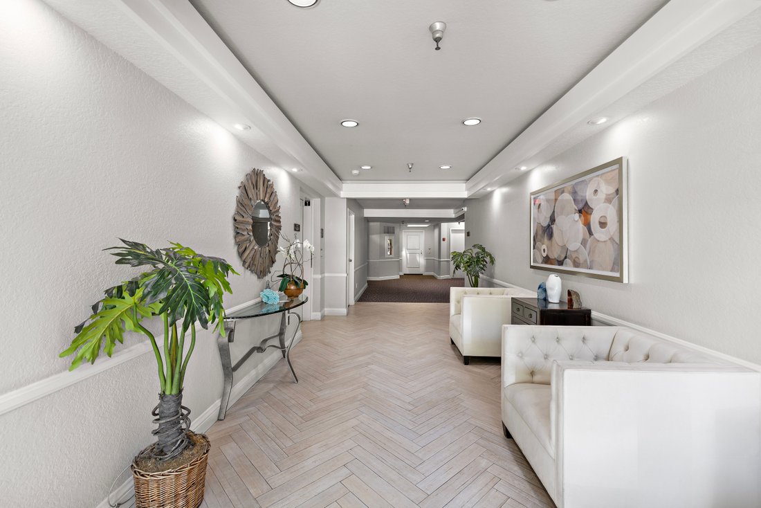 Condo in Newport Beach, California, United States 4 - 17851241