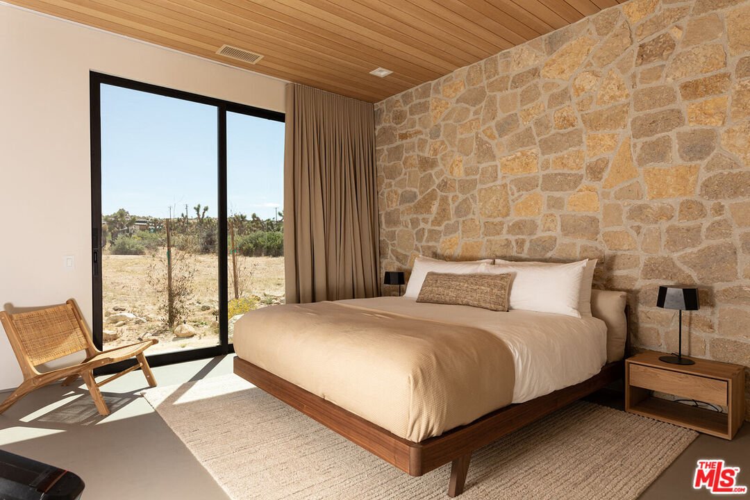 House in Yucca Valley, California, United States 5 - 17850633