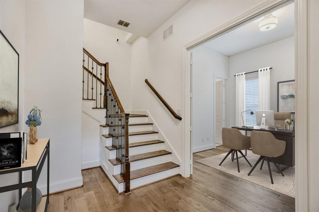 Dallas, Texas, United States 2 - 17851143