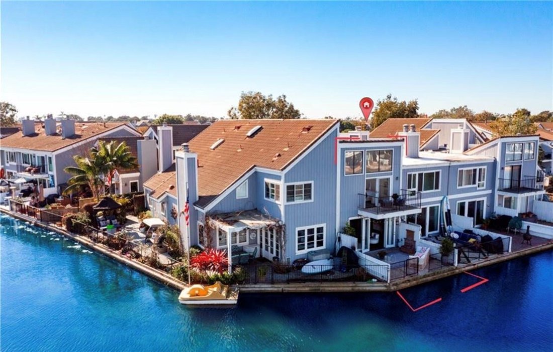 House in Huntington Beach, California, United States 1 - 17850657
