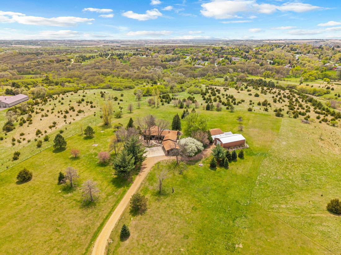 House in Brandon, South Dakota, United States 1 - 17851012