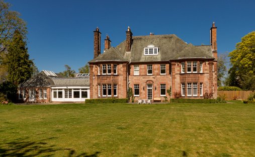 Villa in Edinburgh, Scotland, United Kingdom 1