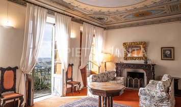 Villa en Camaiore, Toscana, Italia 2