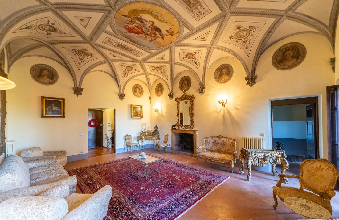 Apartment in Historic Center, Siena, Tuscany 1 - 17851736