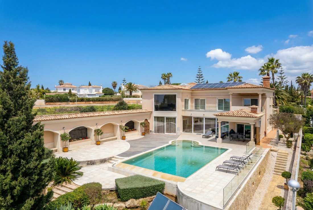 Villa in Praia da Luz, Algarve, Portugal 2 - 17851327