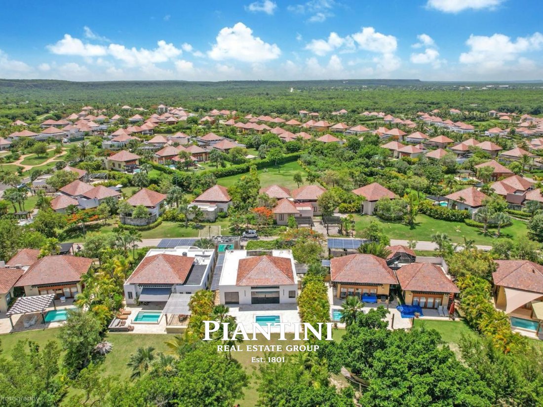 Bungalow in Juanillo, La Altagracia Province, Dominican Republic 1 - 17503168