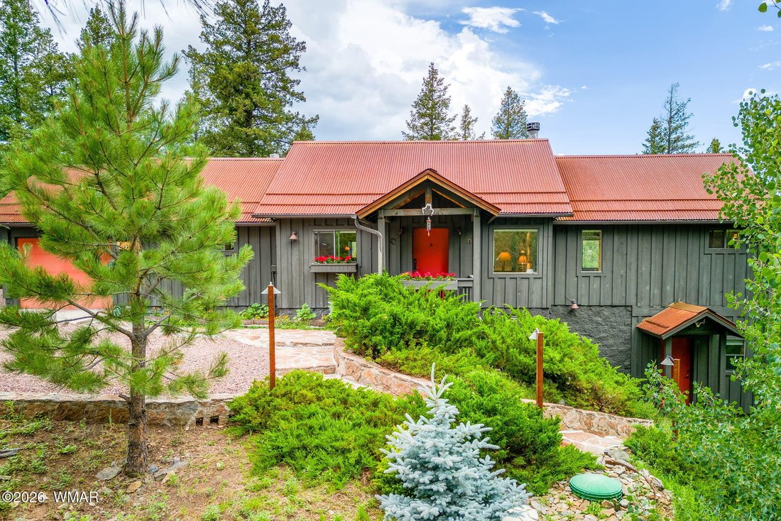 Greer, Arizona, United States 1 - 17854630