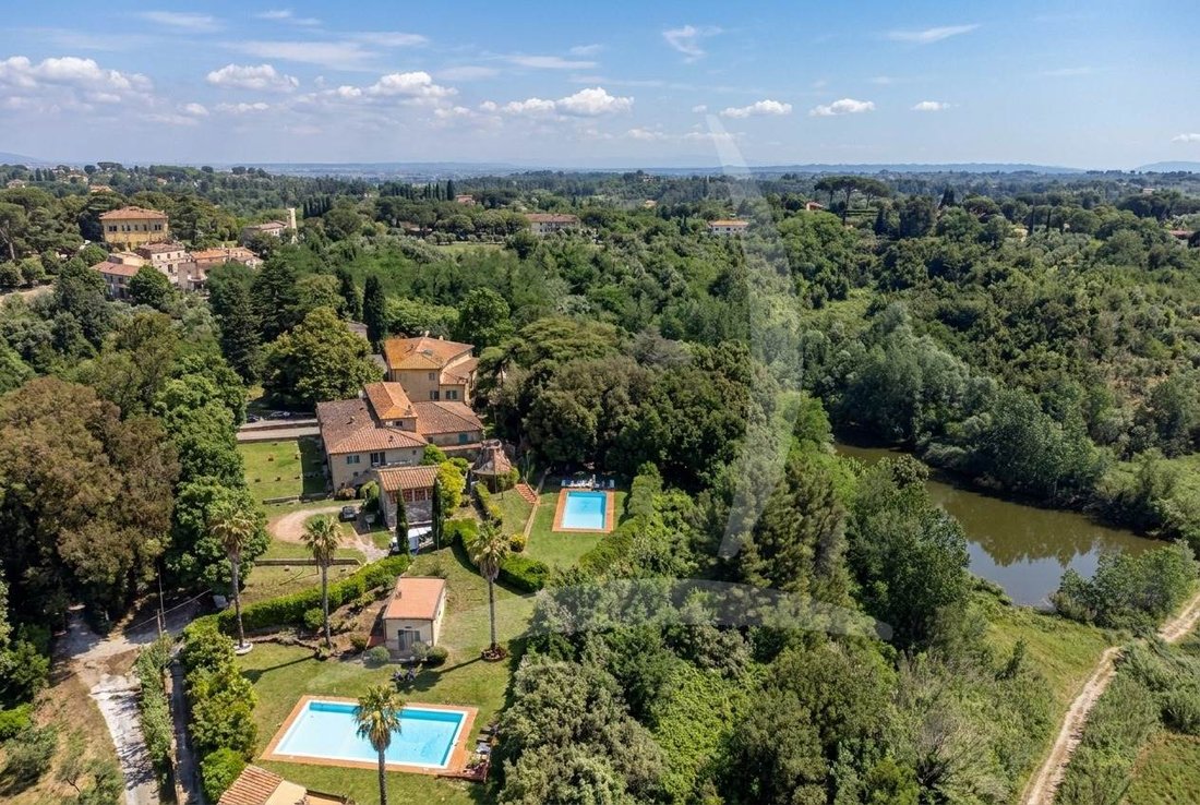 Villa in Crespina, Tuscany, Italy 3 - 13150129