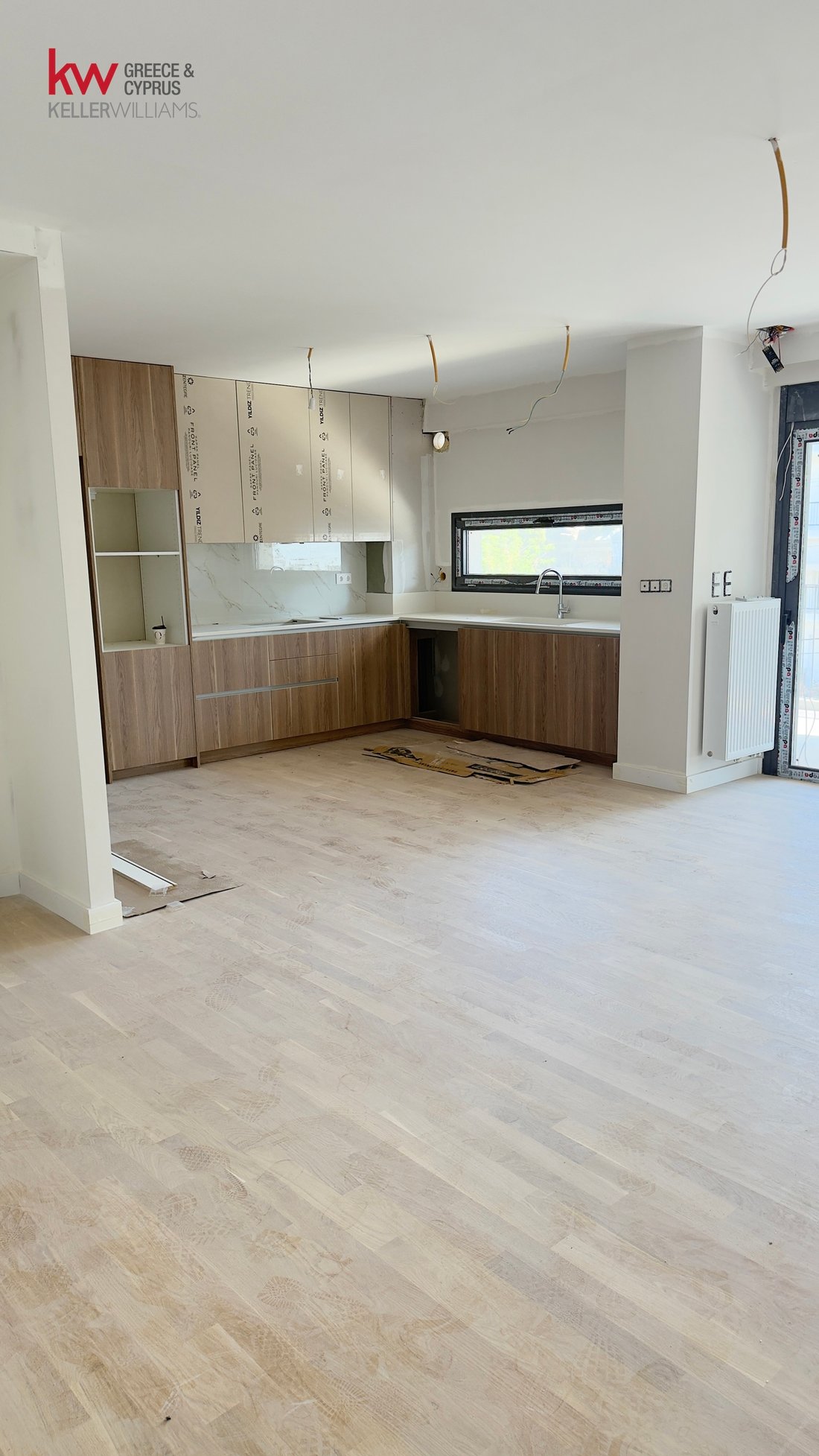 Apartment in North Athens, Attica, Greece 2 - 15563327