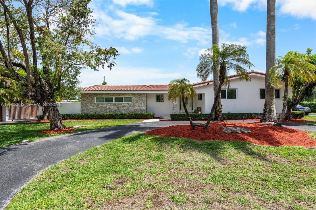 House in Miami, Florida, United States 2 - 17851796