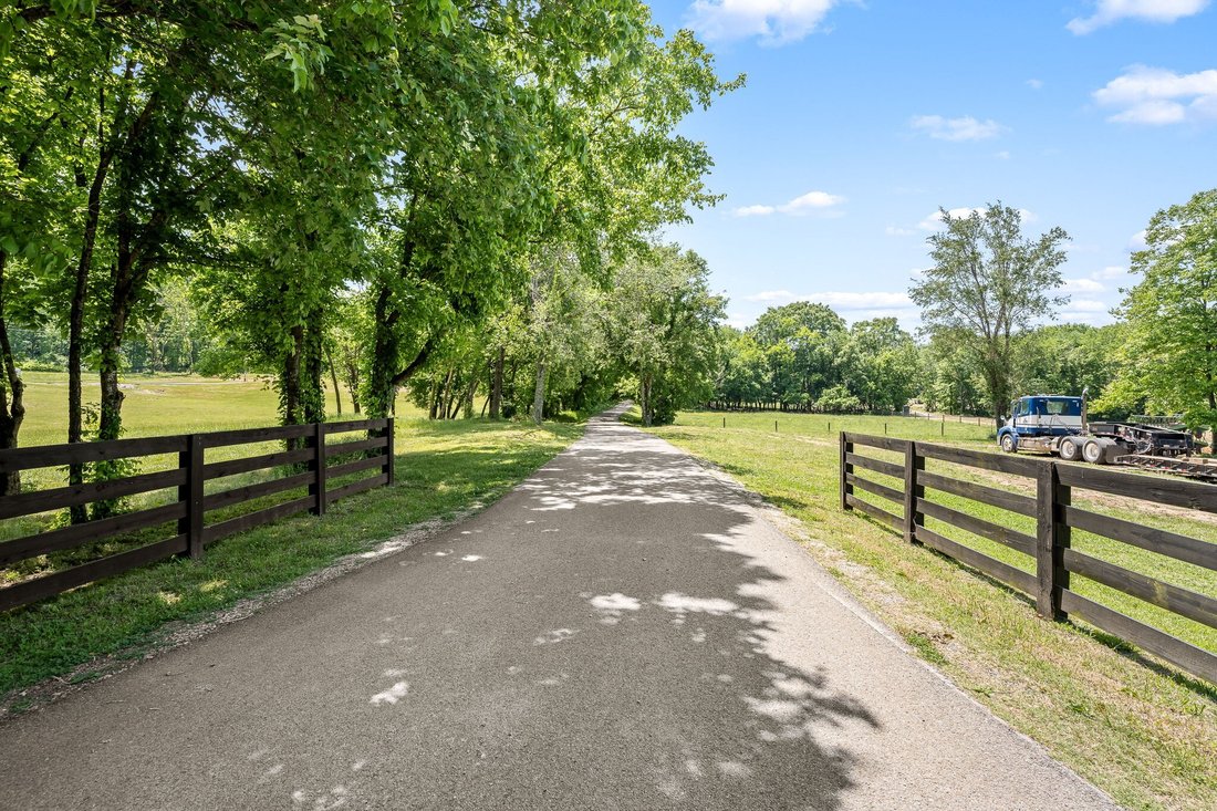 Land in Culleoka, Tennessee, United States 2 - 17855668