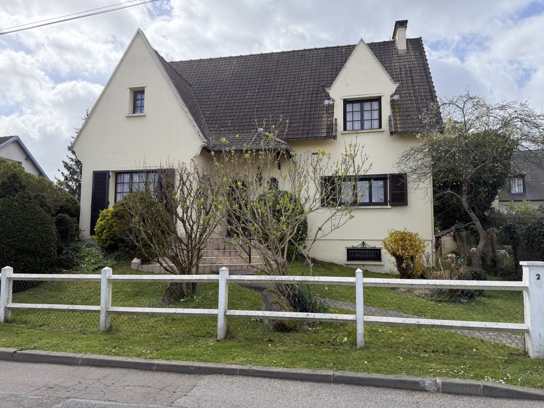 House in Mareil-Marly, Ile-de-France, France 3 - 17852556